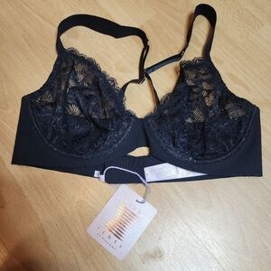 NWT Savage X Fenty Black Lace Bra Underwire Size‎ 36C